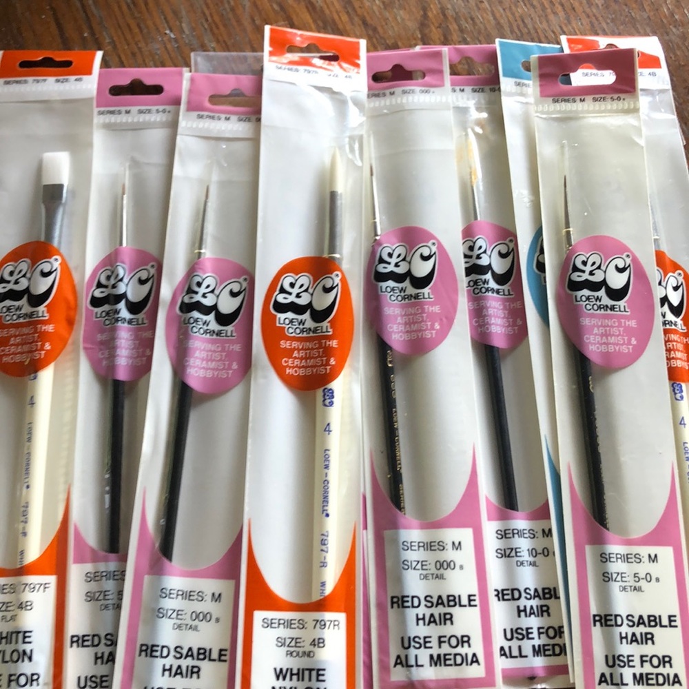 Paint brushes